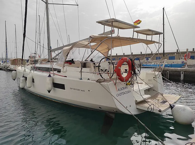 Sun Odyssey 440