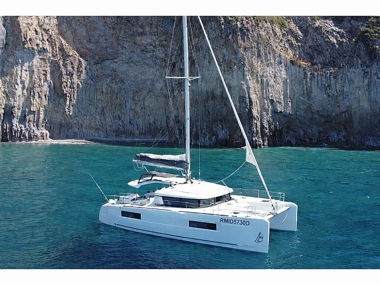 Lagoon 40