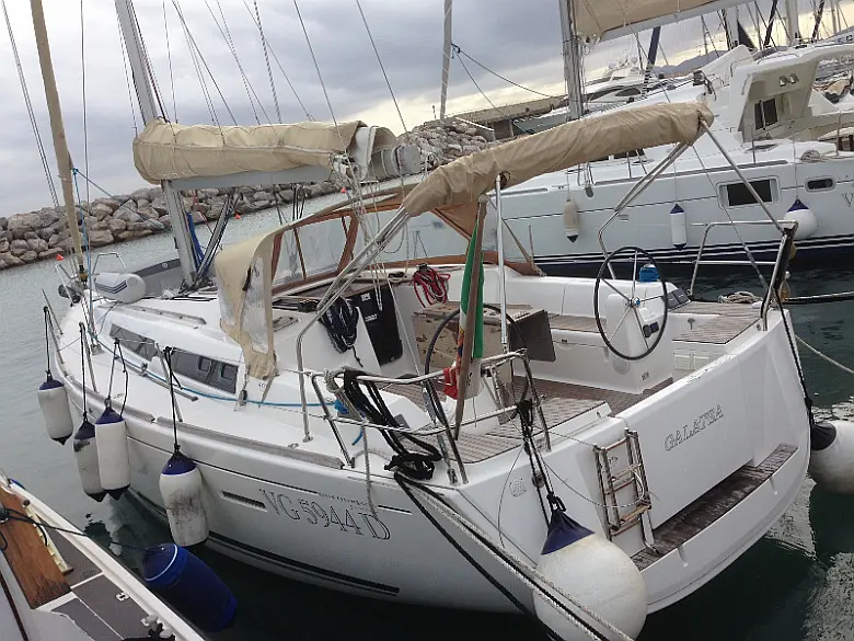 Dufour 405