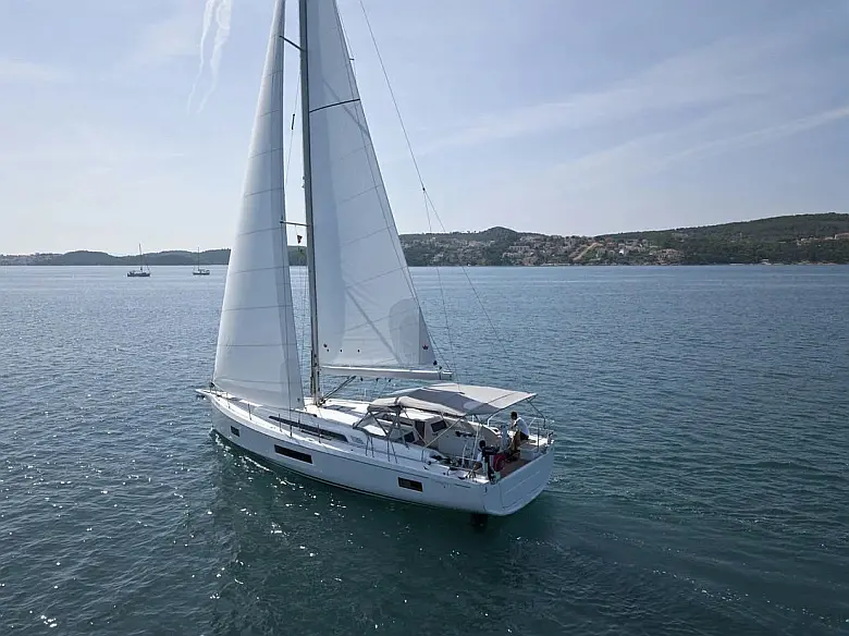 Oceanis 51.1