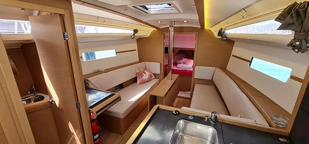 Sun Odyssey 349 - 