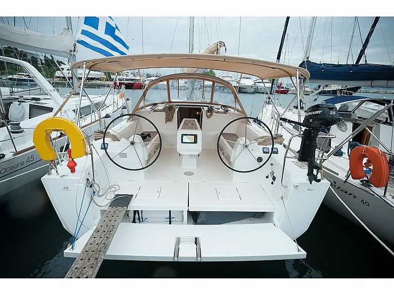Dufour 410 Grand Large