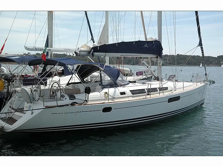 Sun Odyssey 44i