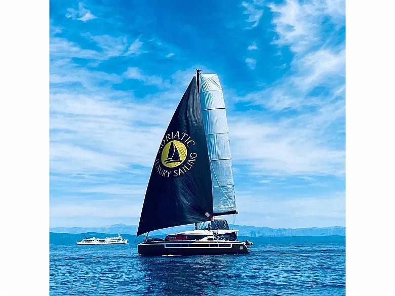 Lagoon 50 LUX