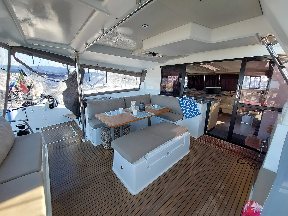 Saona 47 - 