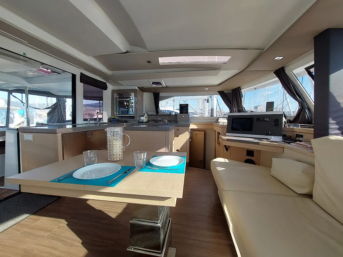 Saona 47 - 