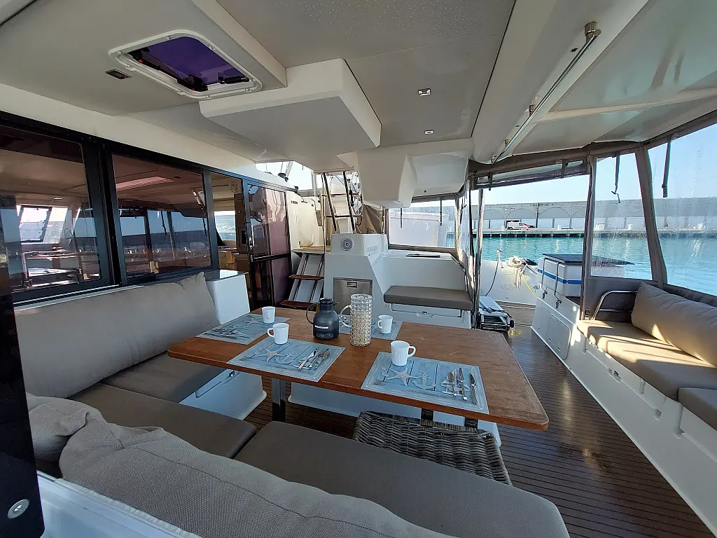 Saona 47 - 