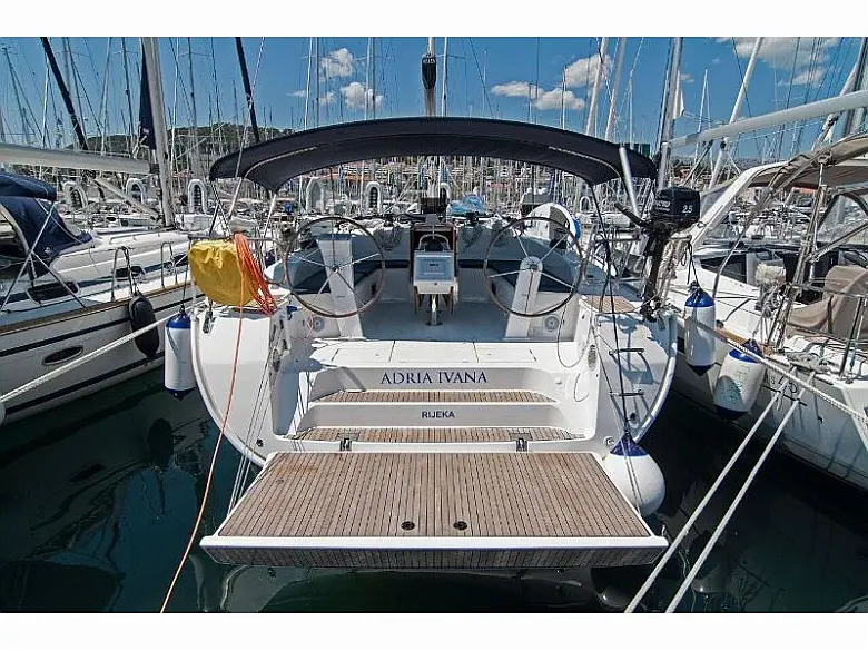 Bavaria Cruiser 51