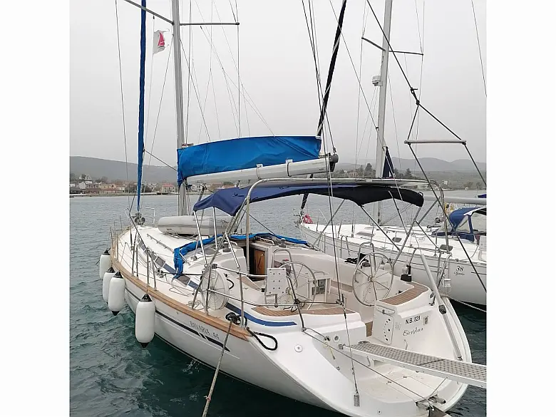 Bavaria 44