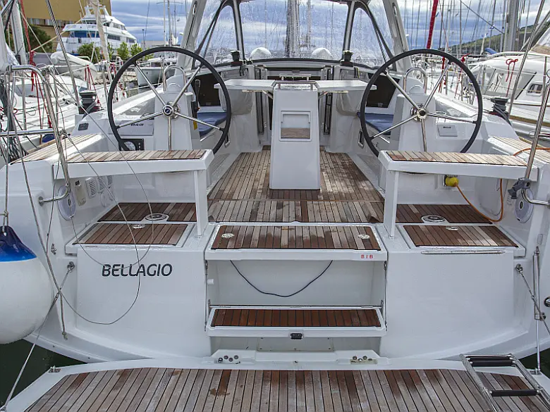 Oceanis 38.1