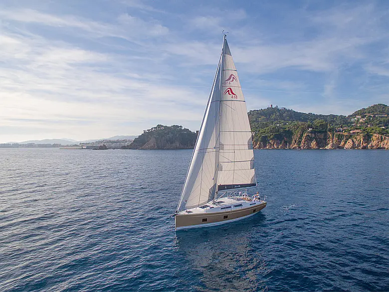 Hanse 418