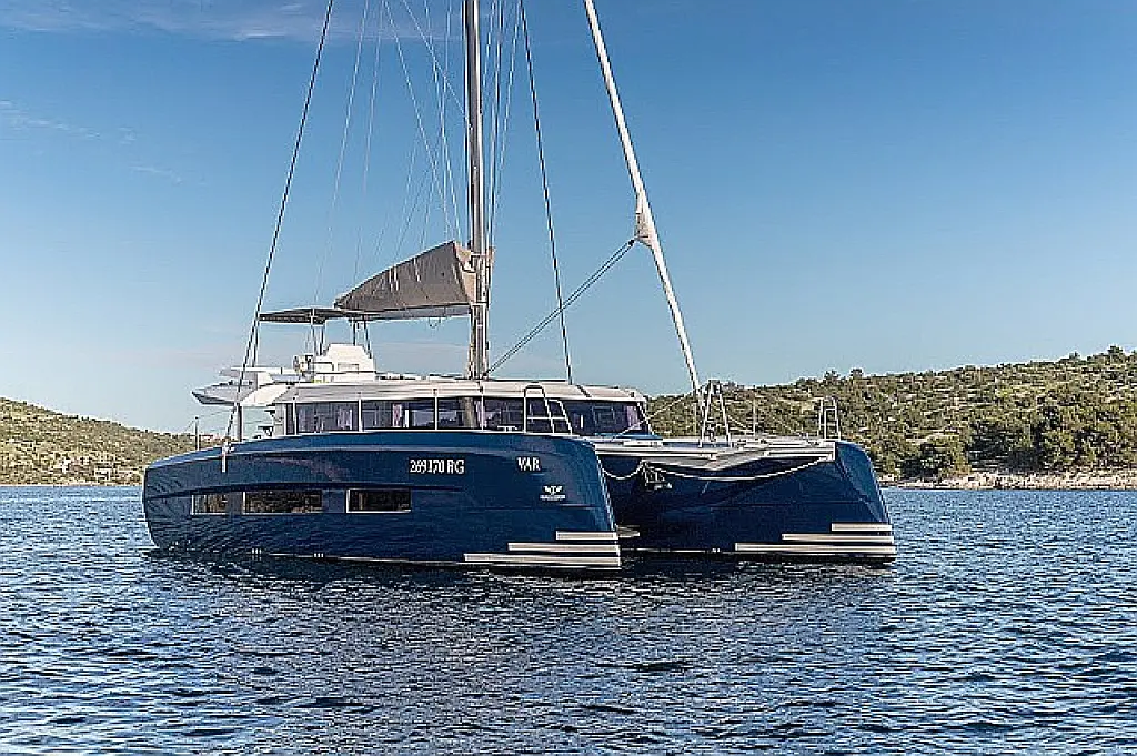 Dufour 48 Catamaran - 