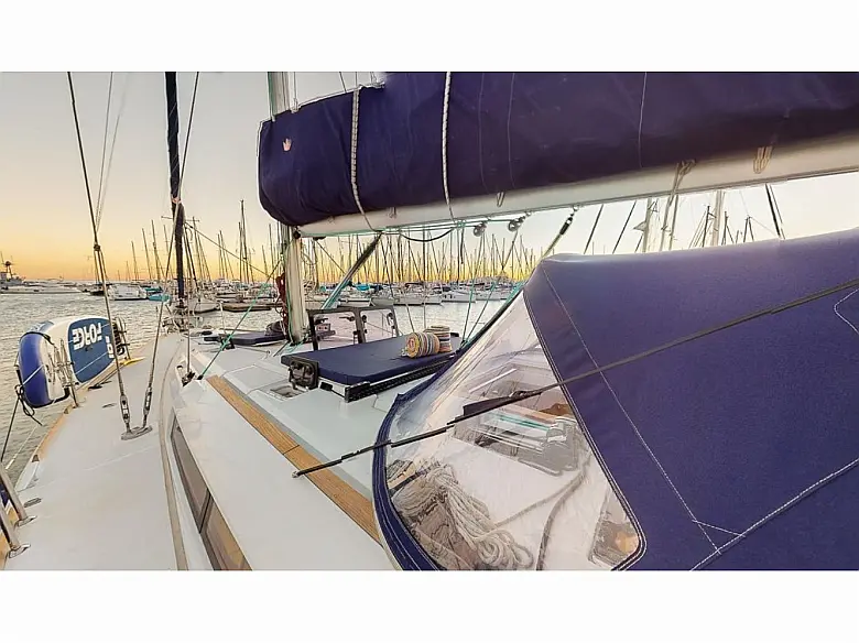 Jeanneau 469