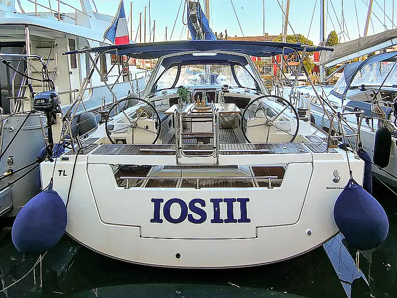 Oceanis 48