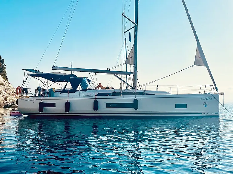 Oceanis 46.1 - 5 cabin version