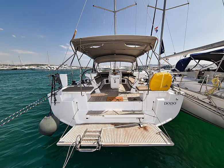 Oceanis 51.1