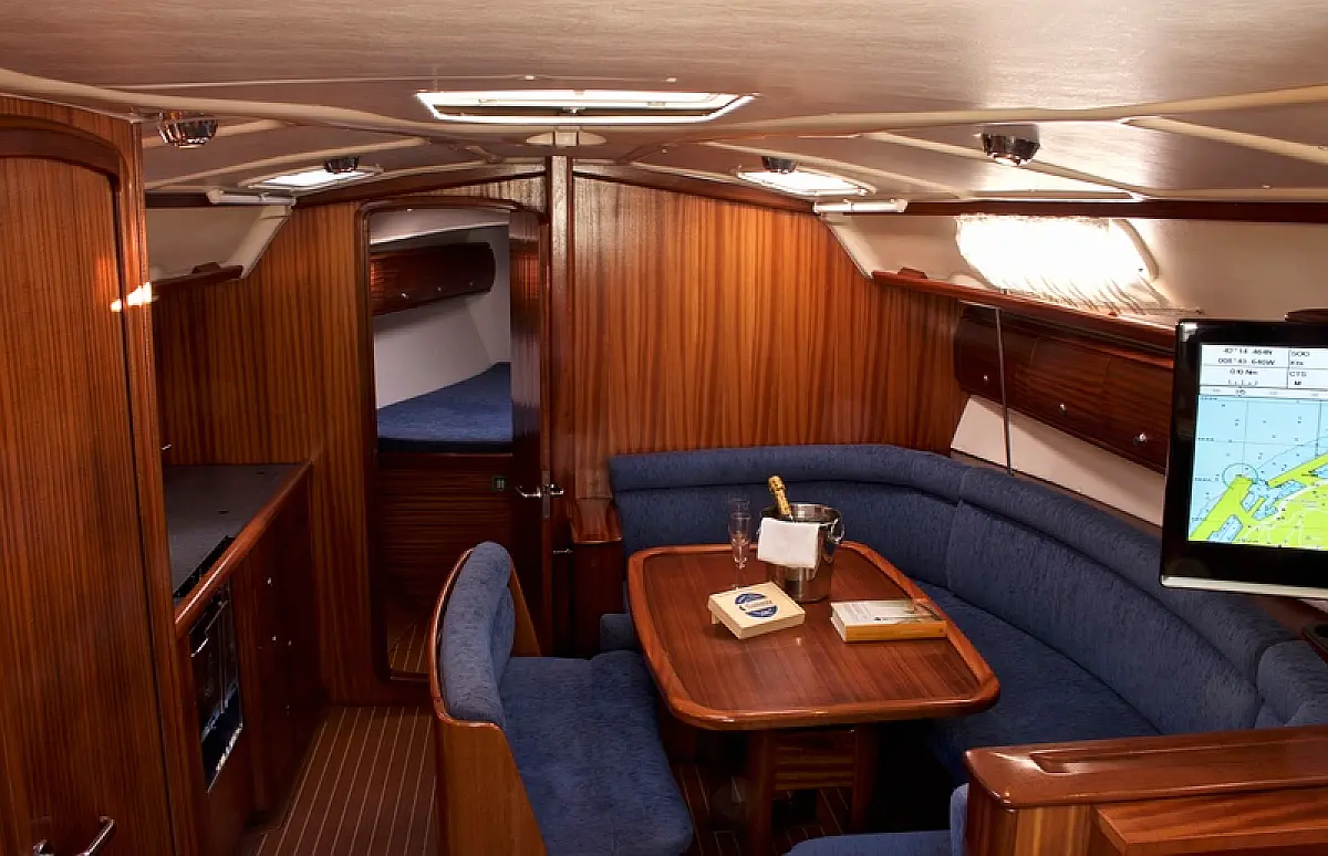 Bavaria 38 - 