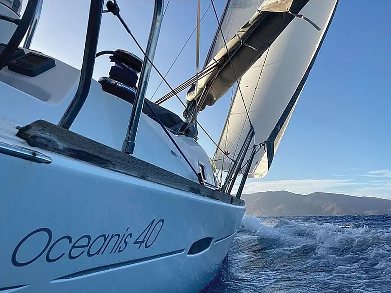 Oceanis 40 (3 cab.)