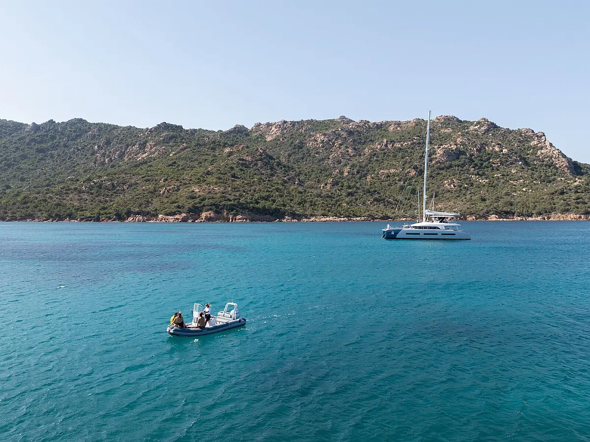 Lagoon SEVENTY 7 - 4 double cabins - 