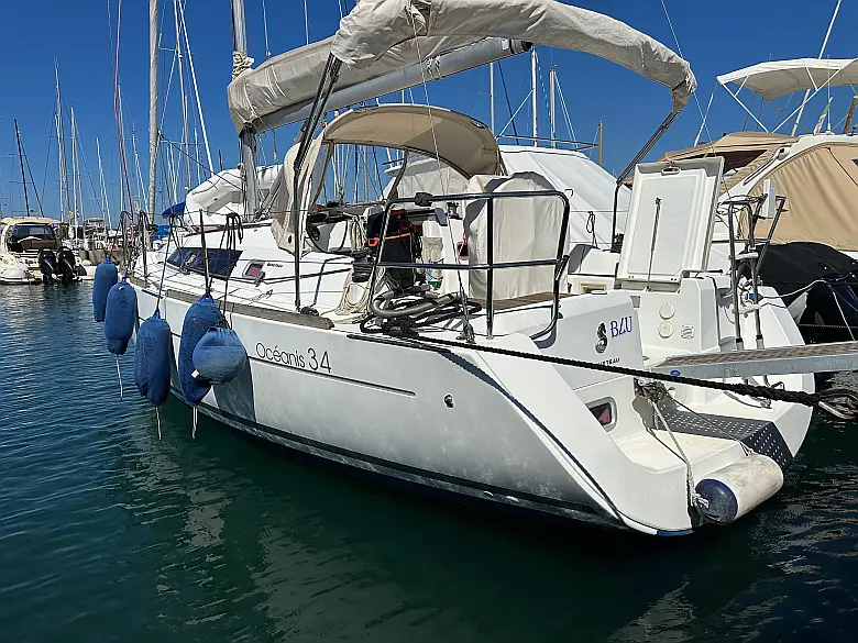 Oceanis 34