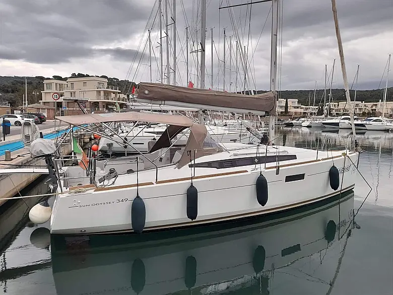 Sun Odyssey 349