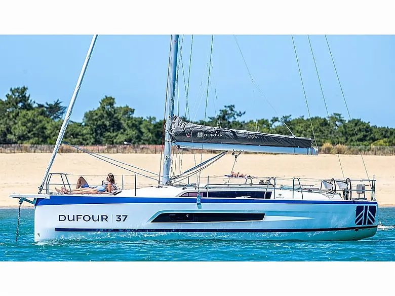 Dufour 37