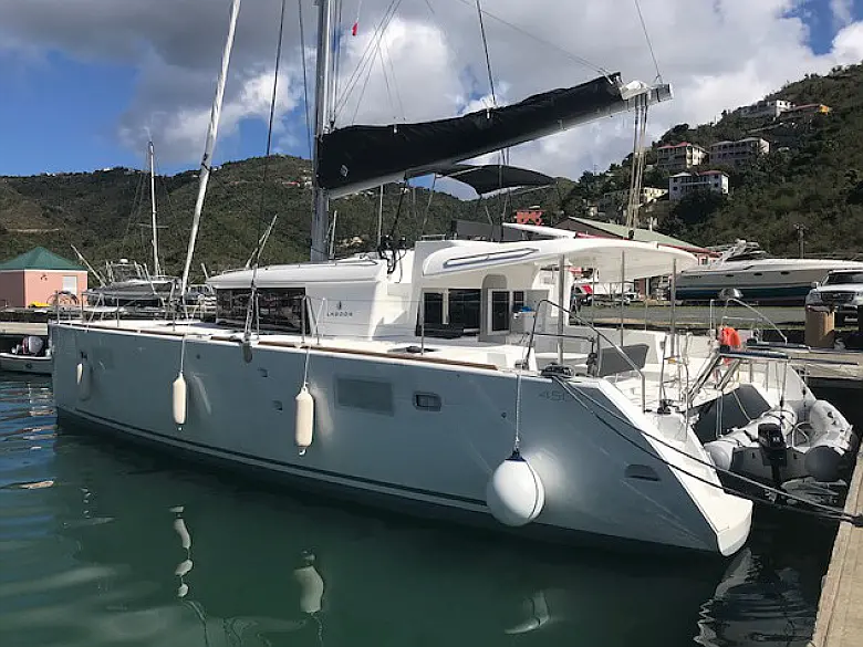 Lagoon 450 Fly